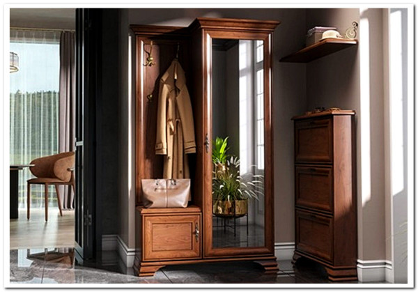 Недорогая мебель для прихожей в классическом стиле Недорогая мебель для прихожей в классическом стиле
